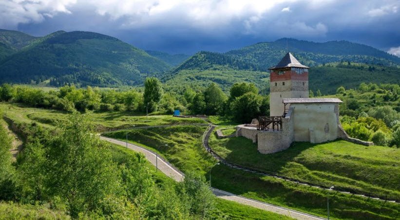 Cetatea Mălăieşti, Romania, Romania